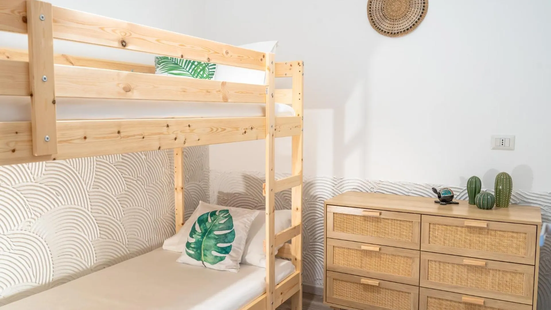 Seabreeze Boho Stay Letojanni 0*,